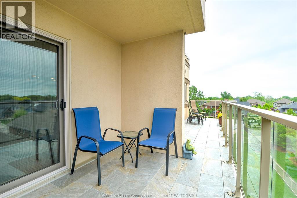 320 Village Grove Drive Unit# A401, Tecumseh, Ontario  N8N 4X7 - Photo 12 - 26012013