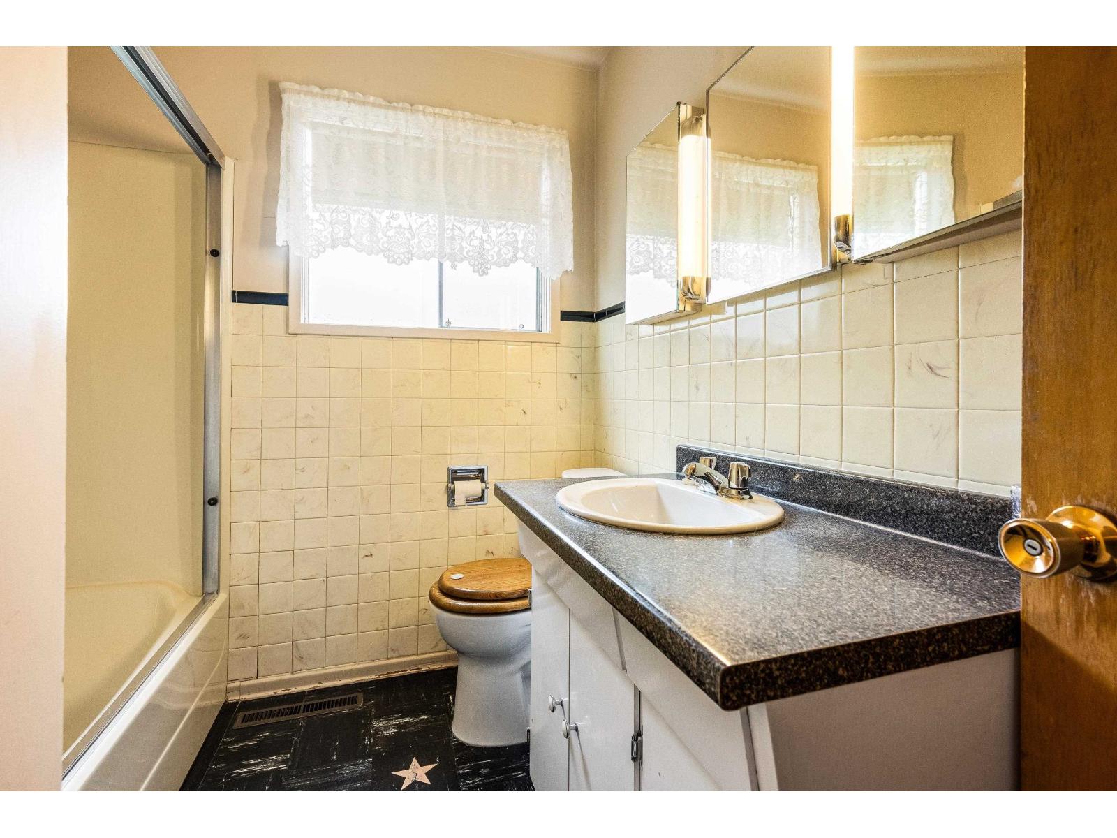 47123 First Avenue, Chilliwack Proper East, Chilliwack, British Columbia  V2P 8B6 - Photo 31 - R3124015