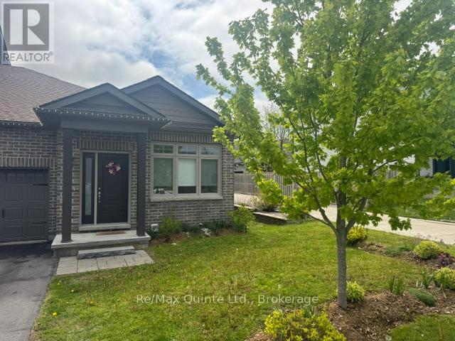 28 Curtis Street, Prince Edward County, Ontario  K0K 2T0 - Photo 2 - X13170330