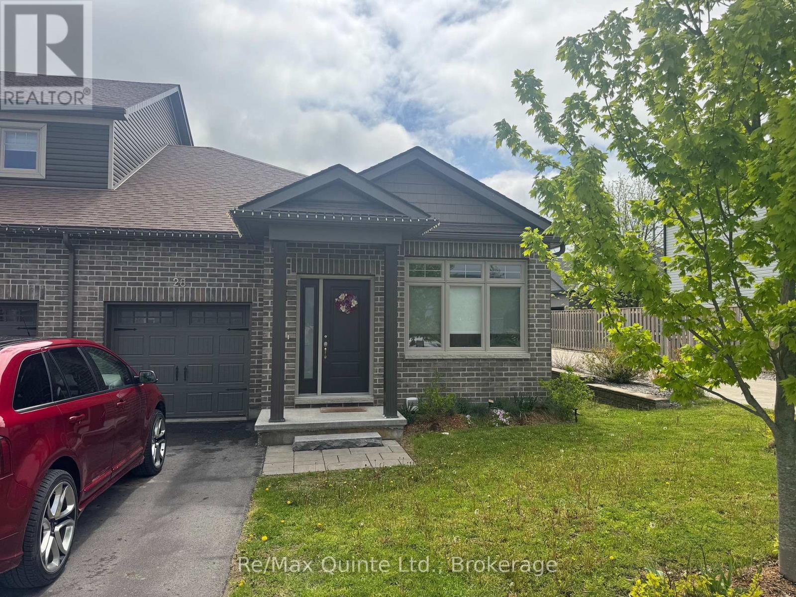 28 Curtis Street, Prince Edward County, Ontario  K0K 2T0 - Photo 3 - X13170330