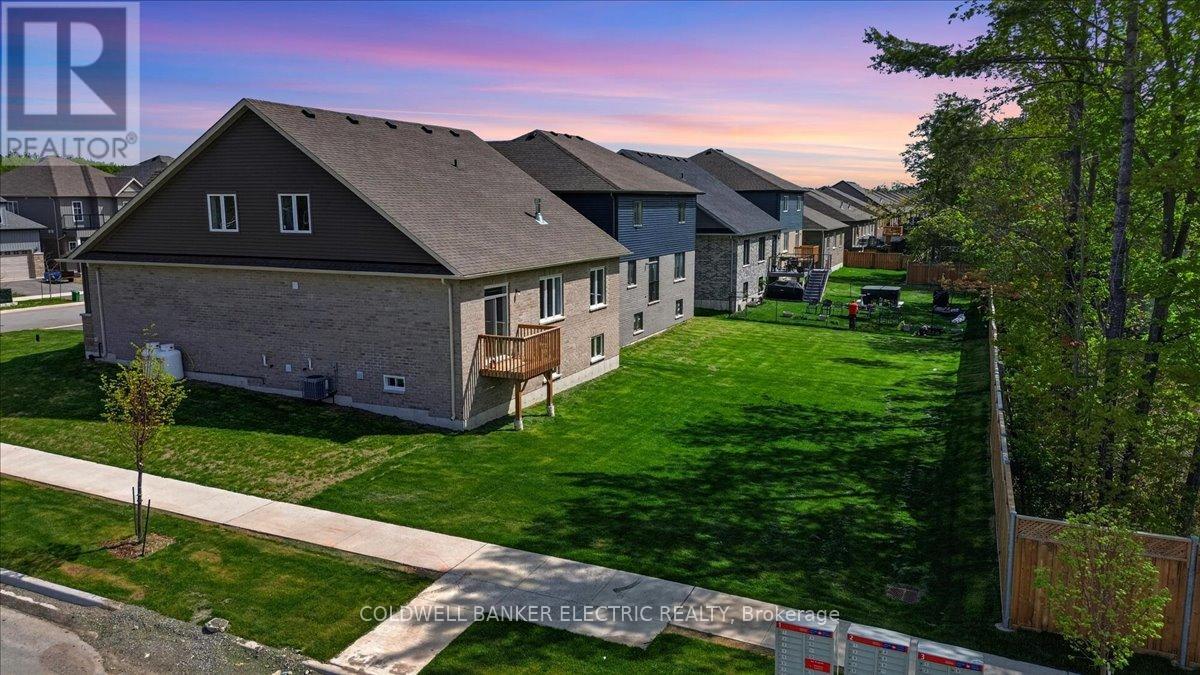 3 Hillcroft Way, Kawartha Lakes, Ontario  K0M 1A0 - Photo 44 - X13170424