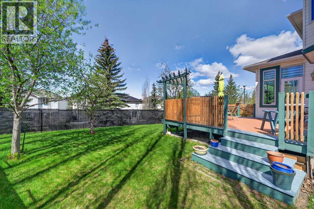 230 Rocky Ridge Cove Nw, Calgary, Alberta  T3G 4L1 - Photo 42 - A2303867