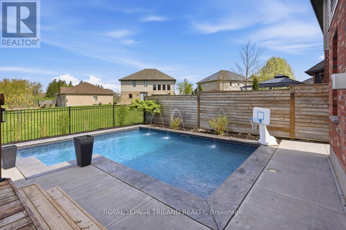 2091 Pennyroyal Street, London North, Ontario  N5X 0E6 - Photo 41 - X13170298