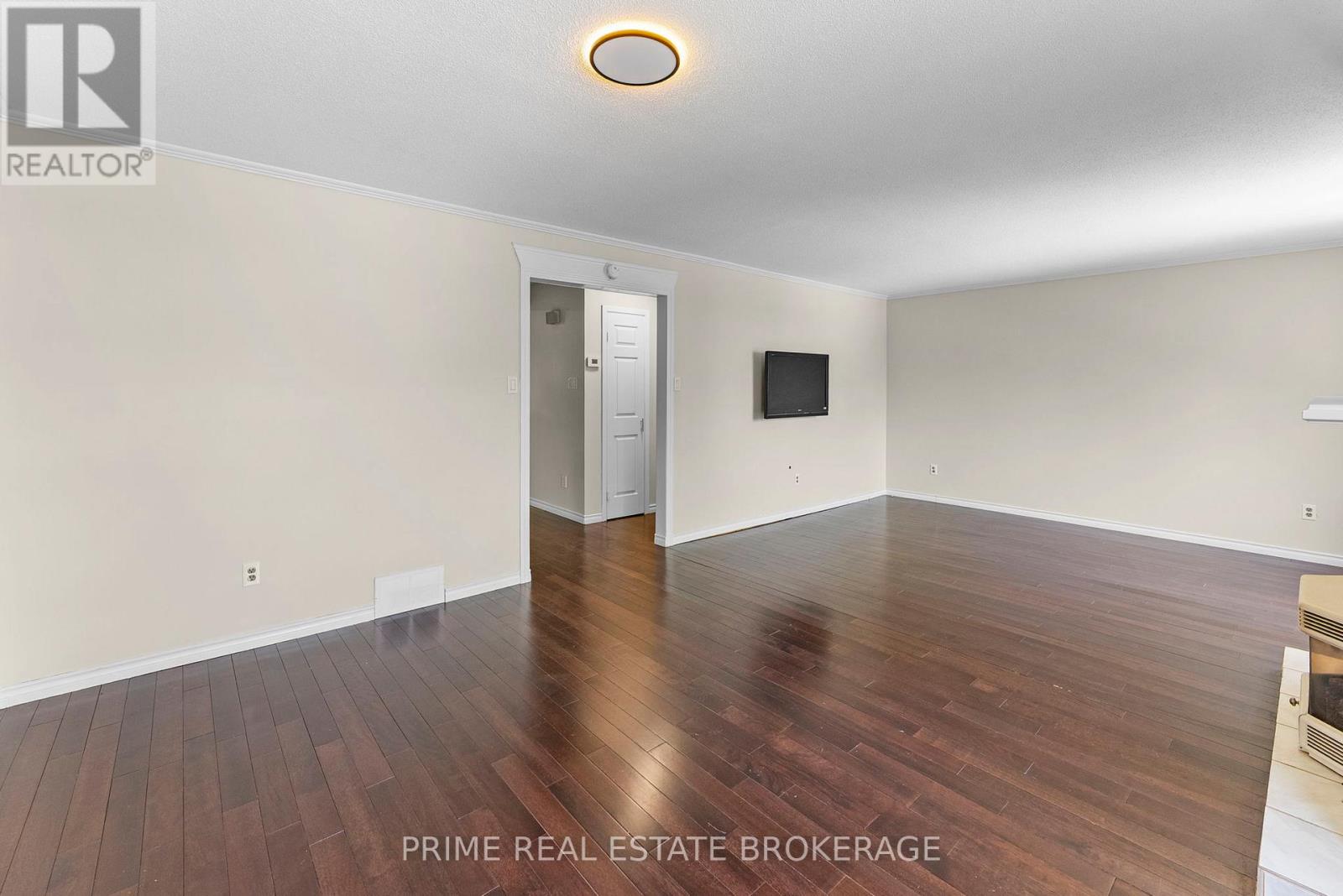 315 Everglade Crescent, London North, Ontario  N6H 4M7 - Photo 5 - X13170398