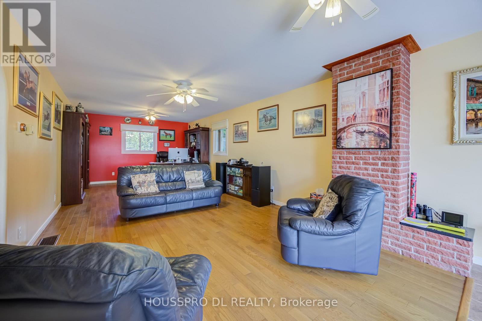 2683 Lakeshore Road E, Oro-Medonte, Ontario  L0L 1T0 - Photo 18 - S13137936