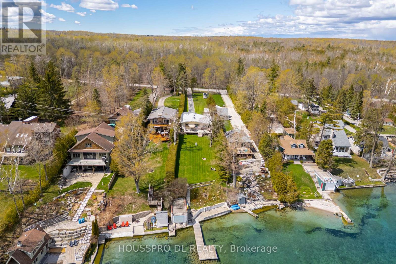 2683 Lakeshore Road E, Oro-Medonte, Ontario  L0L 1T0 - Photo 2 - S13137936