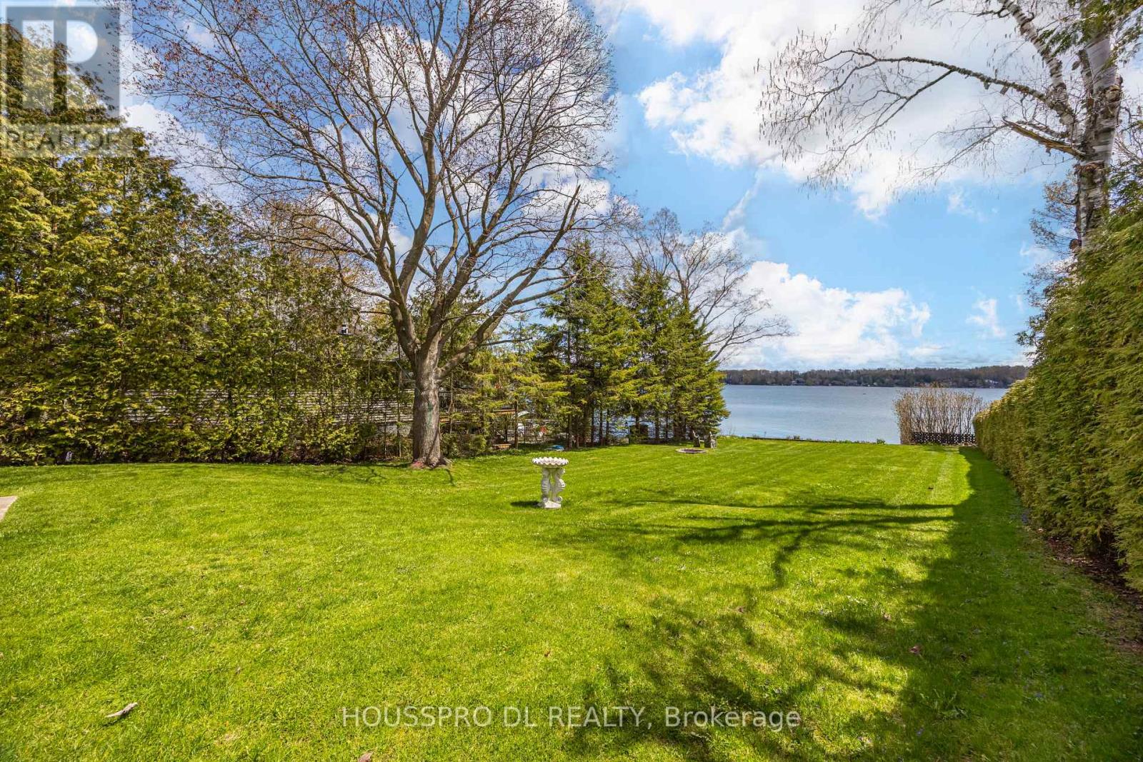 2683 Lakeshore Road E, Oro-Medonte, Ontario  L0L 1T0 - Photo 47 - S13137936