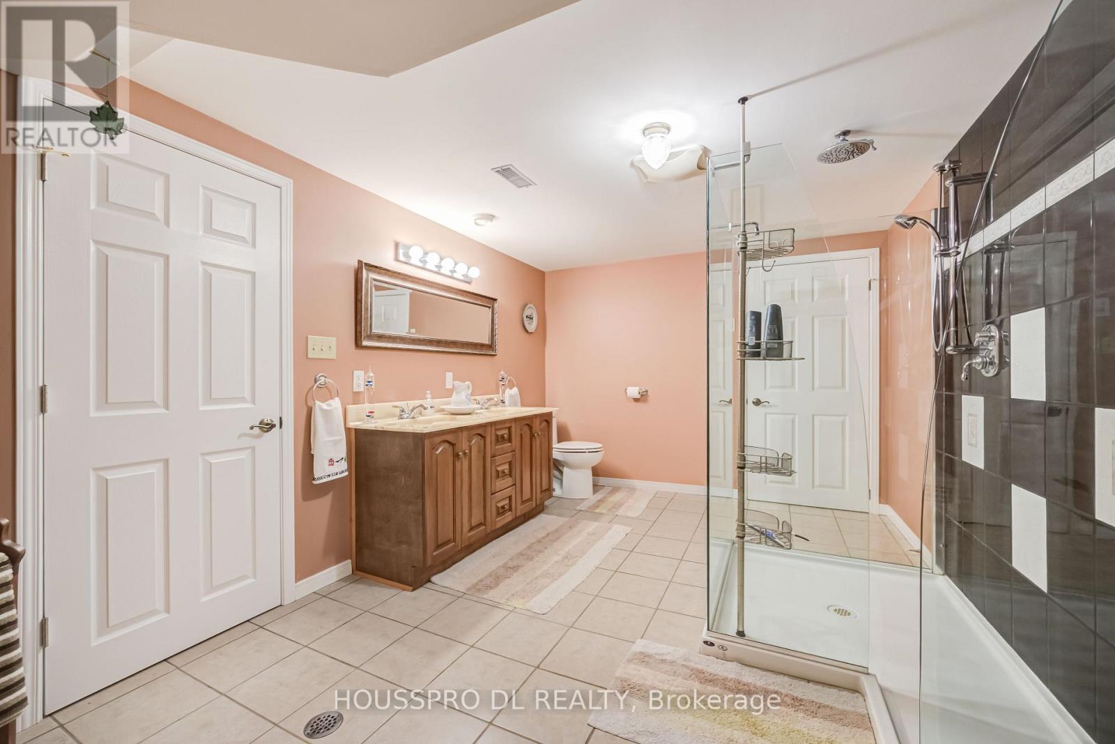 2683 Lakeshore Road E, Oro-Medonte, Ontario  L0L 1T0 - Photo 38 - S13137936
