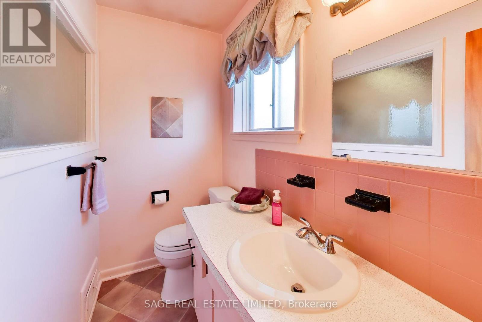 10 Gaspe Road, Toronto, Ontario  M2K 2E8 - Photo 22 - C13170292