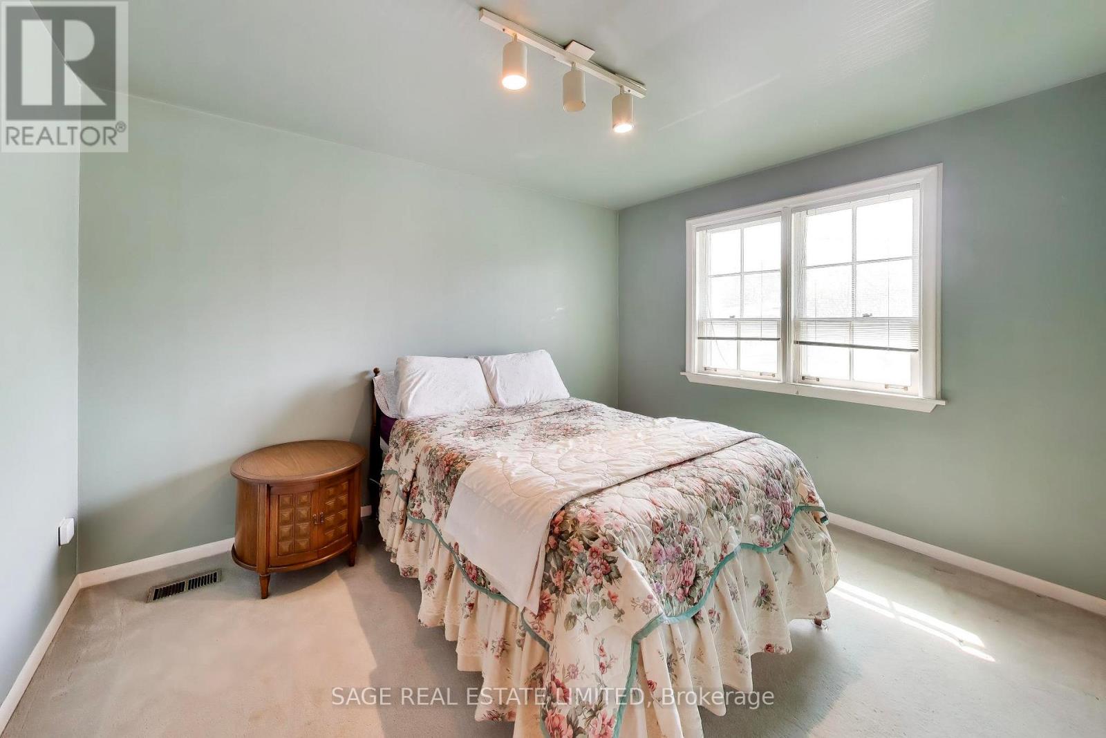 10 Gaspe Road, Toronto, Ontario  M2K 2E8 - Photo 23 - C13170292