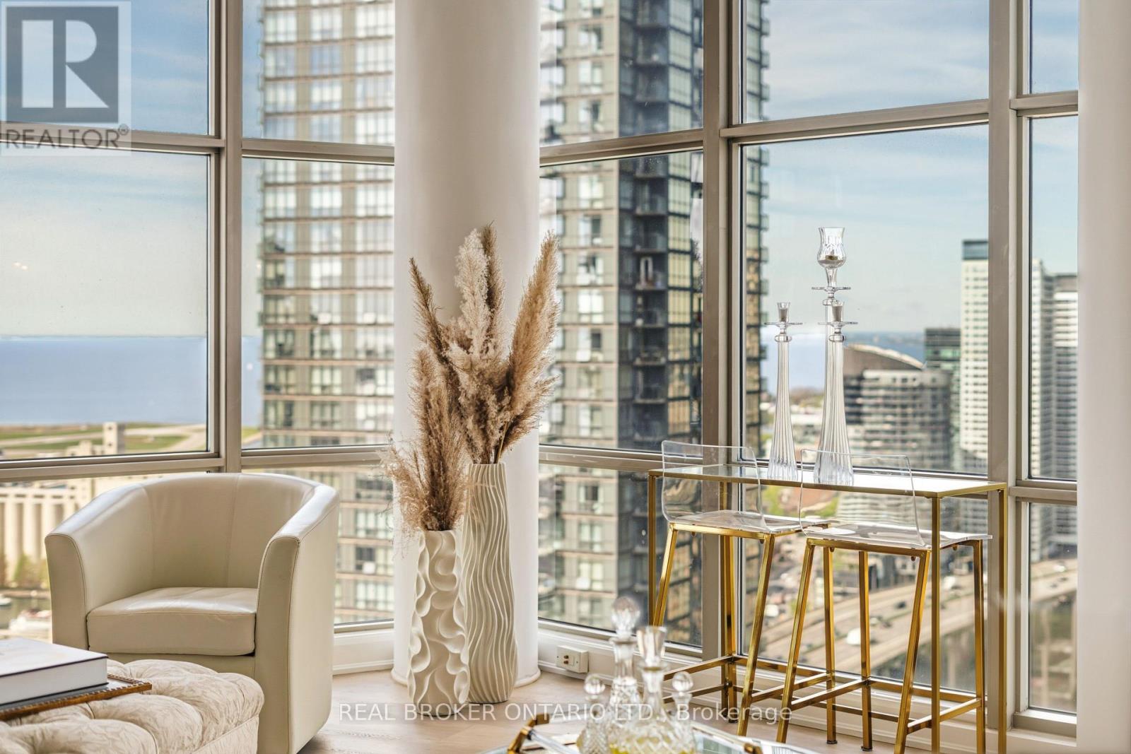 3812 - 10 Navy Wharf Court, Toronto, Ontario  M5V 3V2 - Photo 5 - C13170458