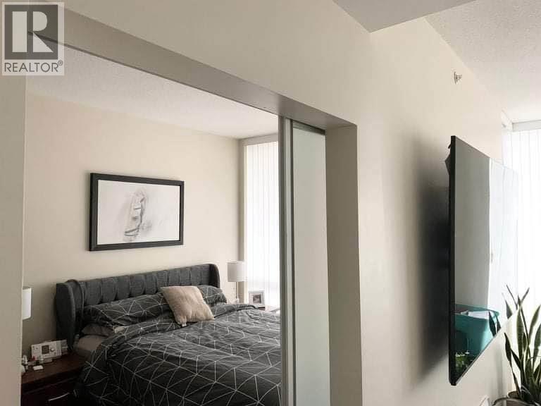 1906 5728 Berton Avenue, Vancouver, British Columbia  V6S 0E5 - Photo 3 - R3127323