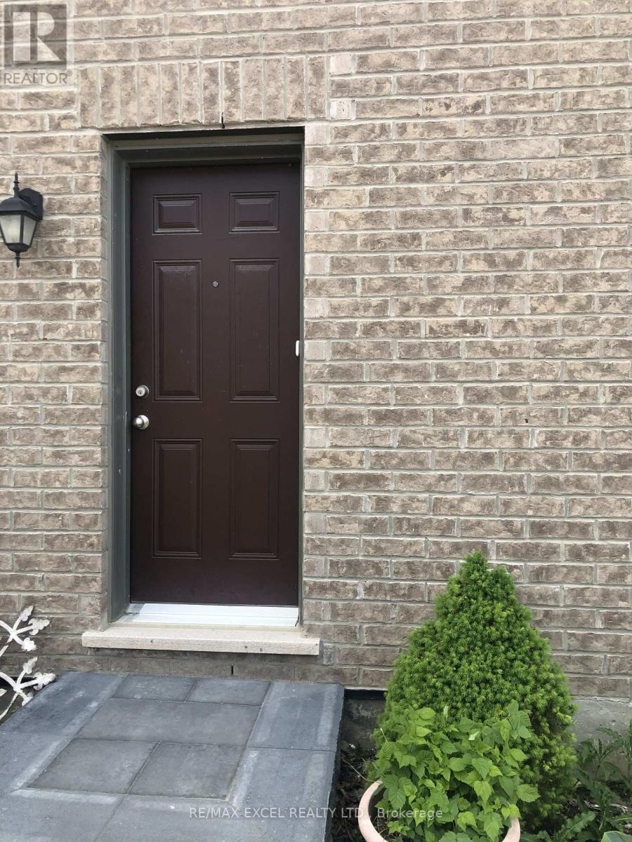 Bsmt # 1 - 13 Kilmarnock Crescent, Whitby, Ontario  L1P 0E8 - Photo 3 - E13170406