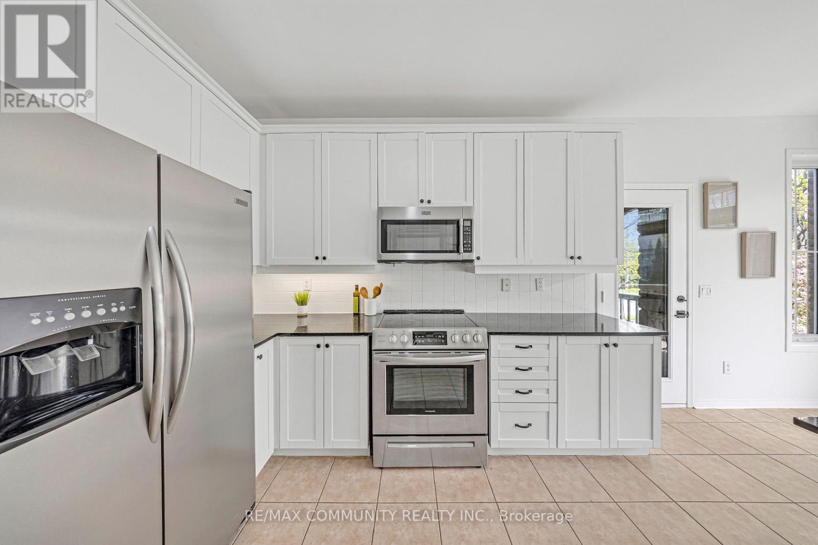 81 Bambridge Street, Ajax, Ontario  L1Z 1R2 - Photo 6 - E13170512