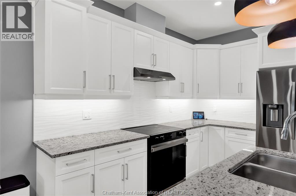 148 Brighton Place, Chatham, Ontario  N7L 0G7 - Photo 12 - 26010120