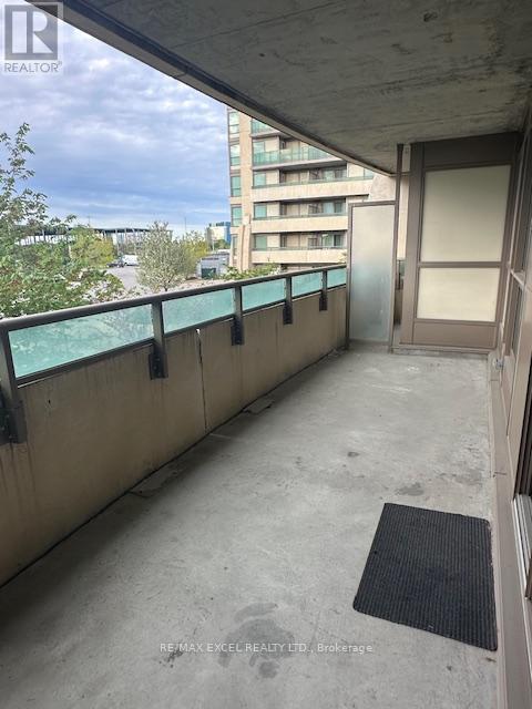 220 - 75 Norman Bethune Avenue, Richmond Hill, Ontario  L4B 0B6 - Photo 6 - N13170280