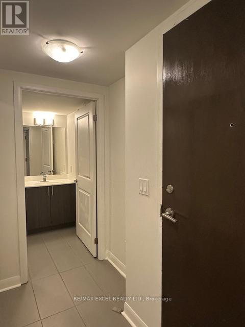 220 - 75 Norman Bethune Avenue, Richmond Hill, Ontario  L4B 0B6 - Photo 7 - N13170280