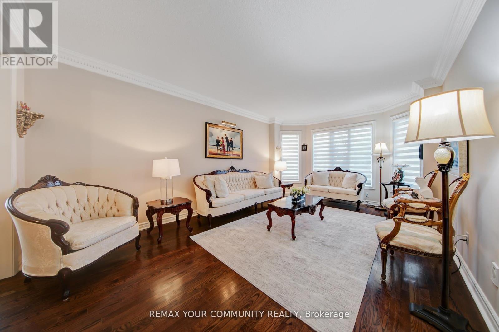 34 Leicester Road, Richmond Hill, Ontario  L4B 3V5 - Photo 5 - N13170510