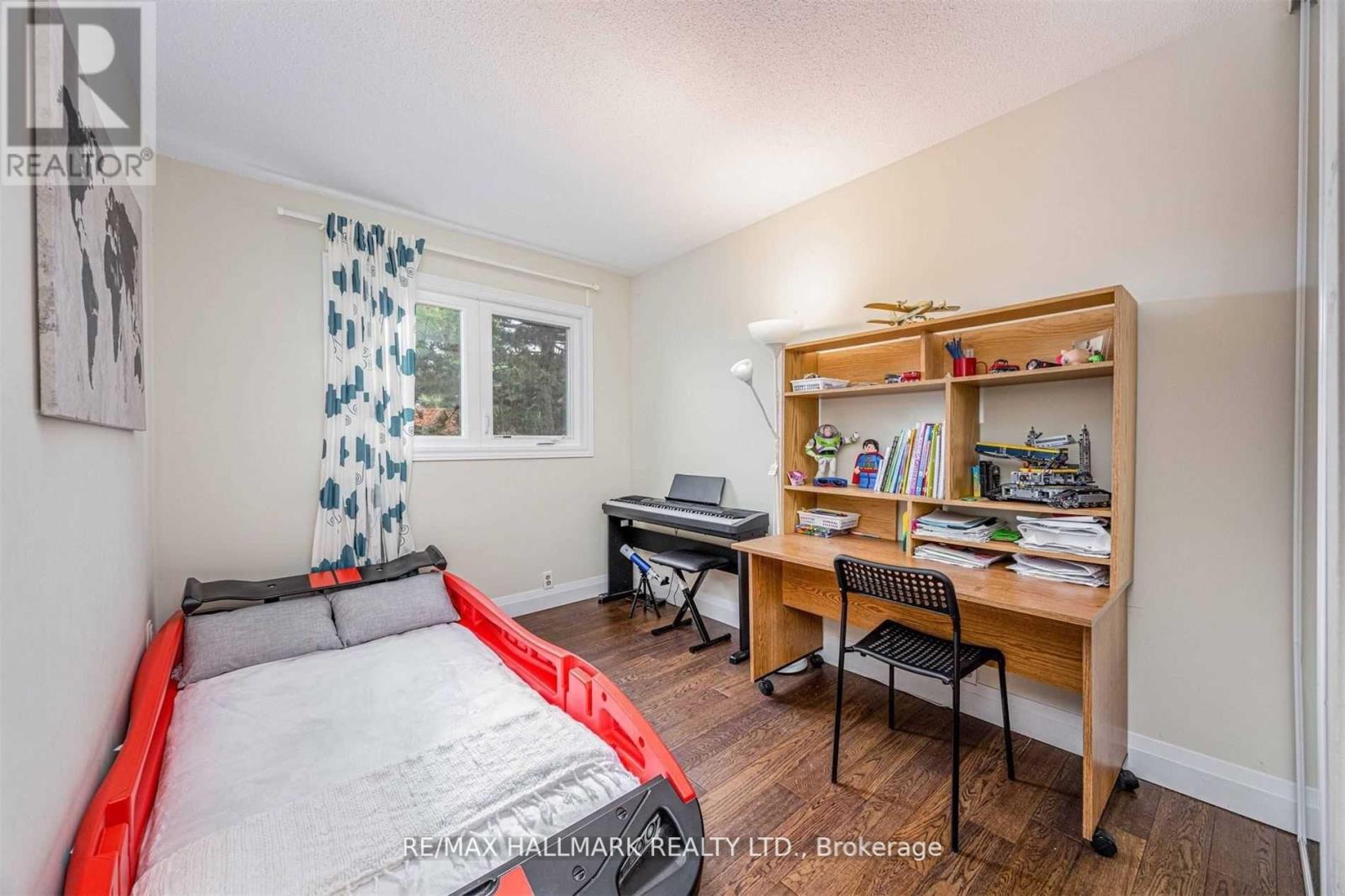 Main - 131 Cottonwood Court, Markham, Ontario  L3T 5W9 - Photo 10 - N13170534