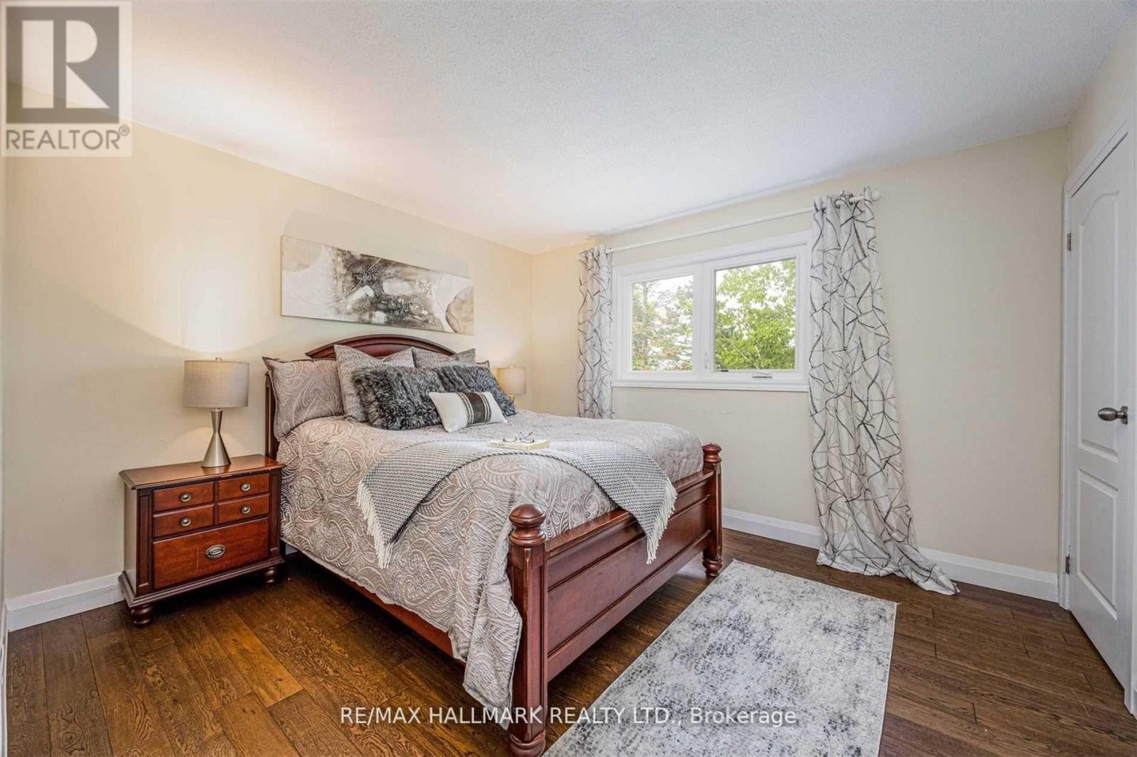 Main - 131 Cottonwood Court, Markham, Ontario  L3T 5W9 - Photo 8 - N13170534