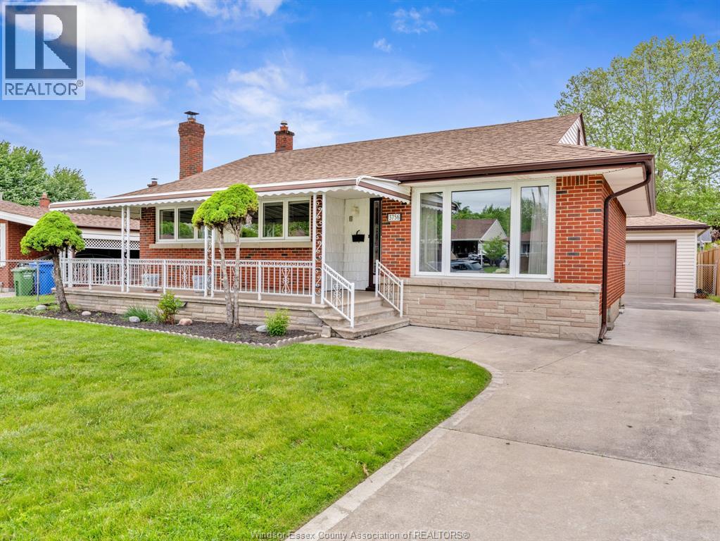 3756 Rosemount Avenue, Windsor, Ontario  N9C 2E5 - Photo 1 - 26012055