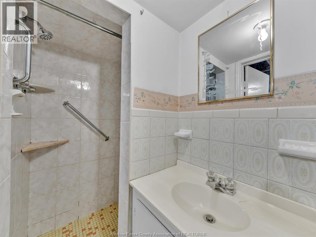 3756 Rosemount Avenue, Windsor, Ontario  N9C 2E5 - Photo 26 - 26012055