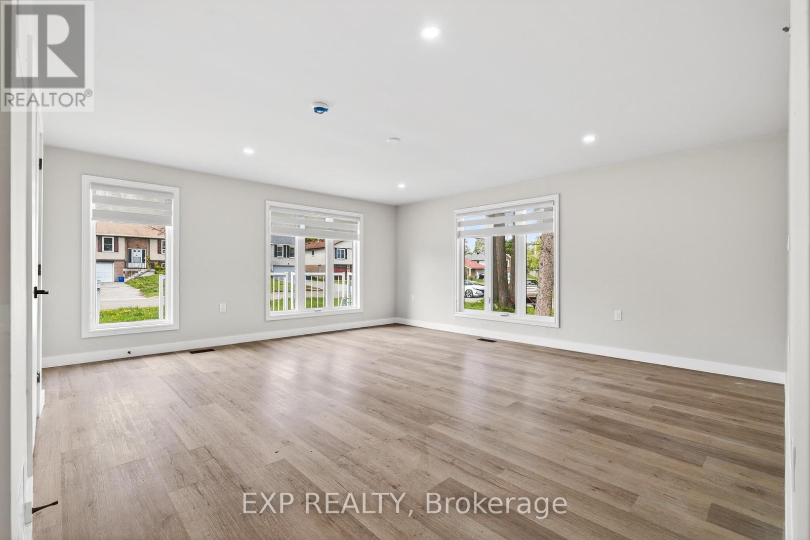 1 - 263 Anne Street N, Barrie (Sunnidale), Ontario  L4N 4Y1 - Photo 4 - S13170310