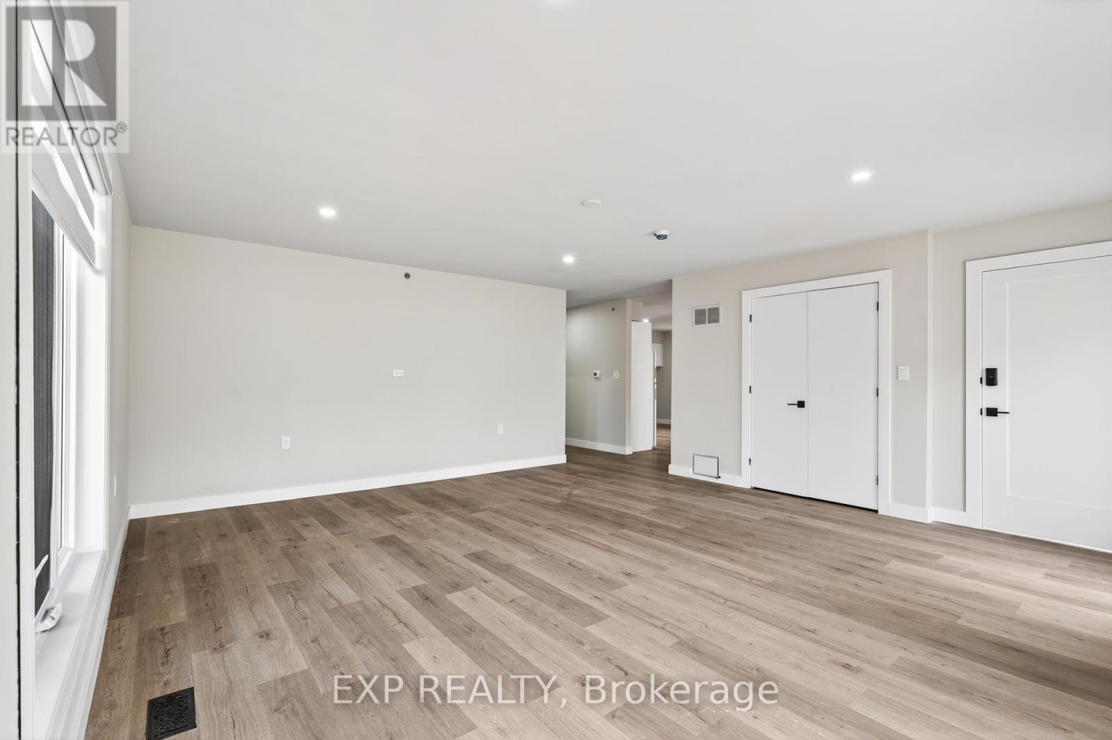 1 - 263 Anne Street N, Barrie (Sunnidale), Ontario  L4N 4Y1 - Photo 6 - S13170310