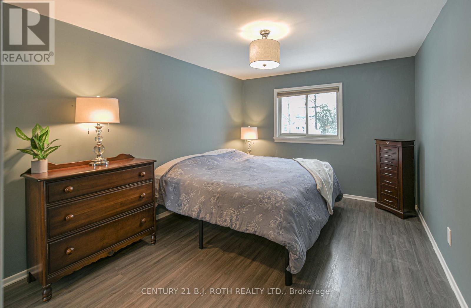201 Point Street, Clearview, Ontario  L0M 1S0 - Photo 13 - S13170462