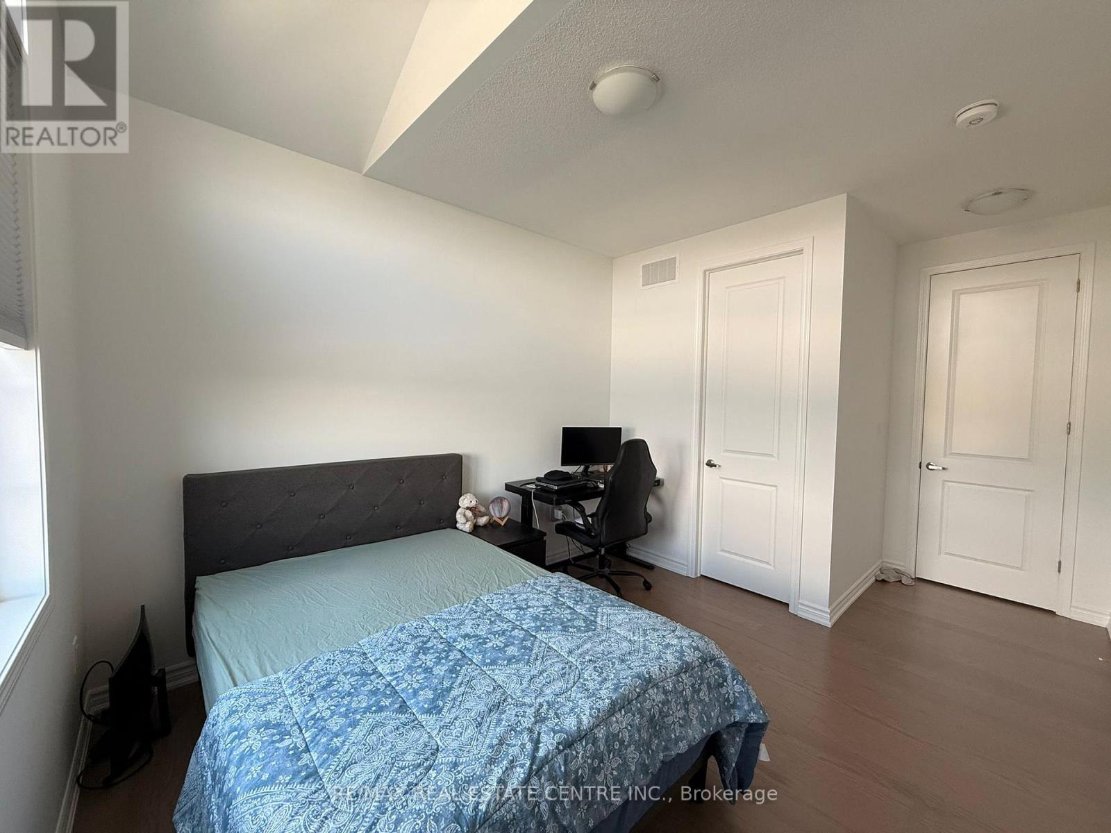 350 Madelaine Drive S, Barrie, Ontario  L9J 0Y9 - Photo 8 - S13170556