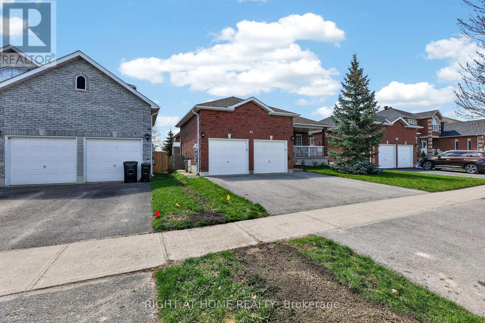 87 Jessica Drive, Barrie (Painswick South), Ontario  L4N 5Y9 - Photo 2 - S13170564