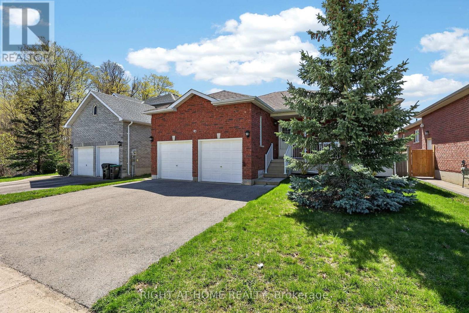 87 Jessica Drive, Barrie (Painswick South), Ontario  L4N 5Y9 - Photo 3 - S13170564