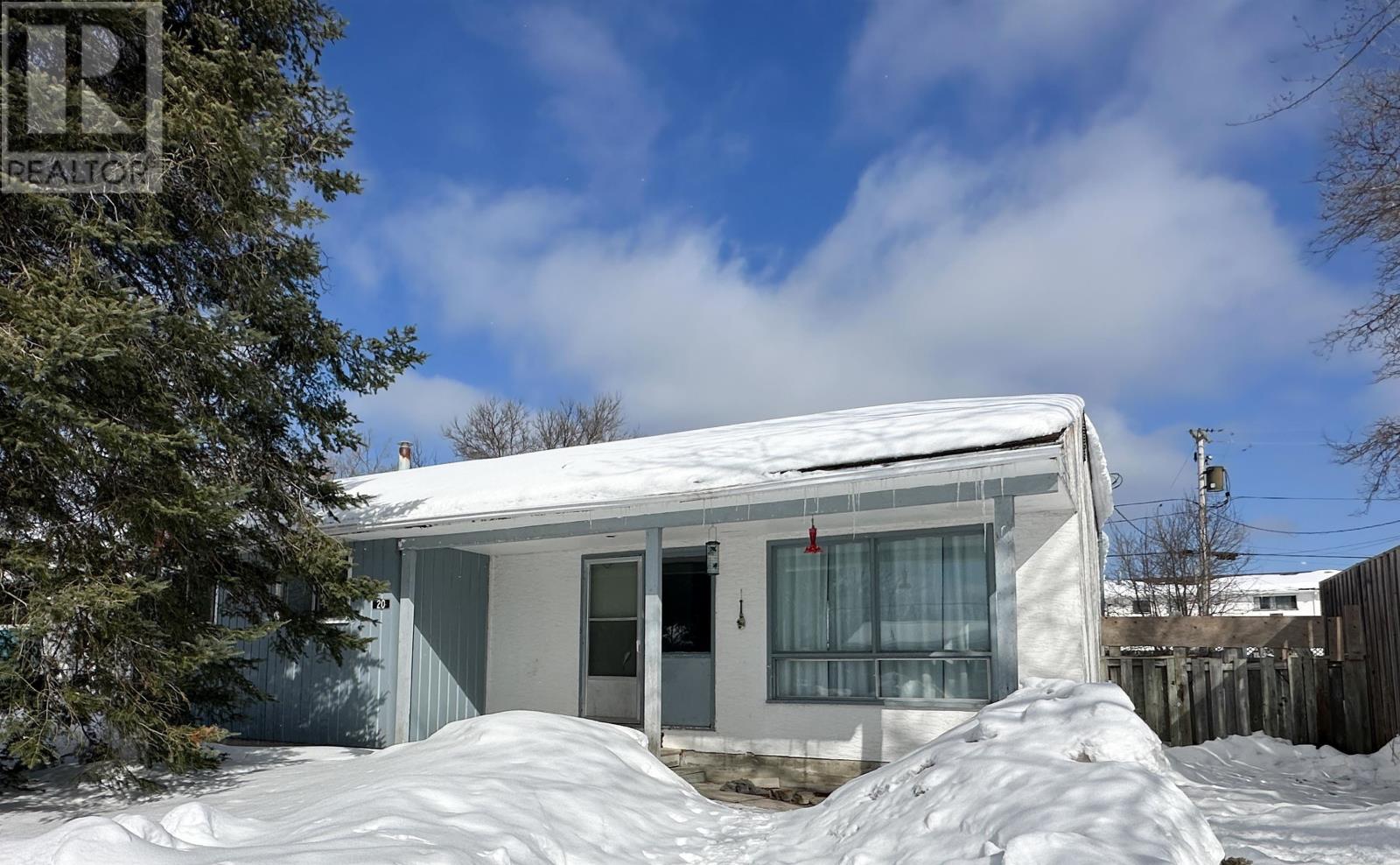 20 Poplar Ave, Ear Falls, Ontario  P0V 1T0 - Photo 1 - TB2600451