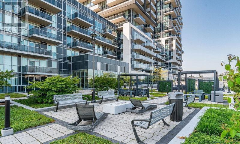 2207 - 2087 Fairview Street, Burlington, Ontario  L7R 0E5 - Photo 17 - W13170270