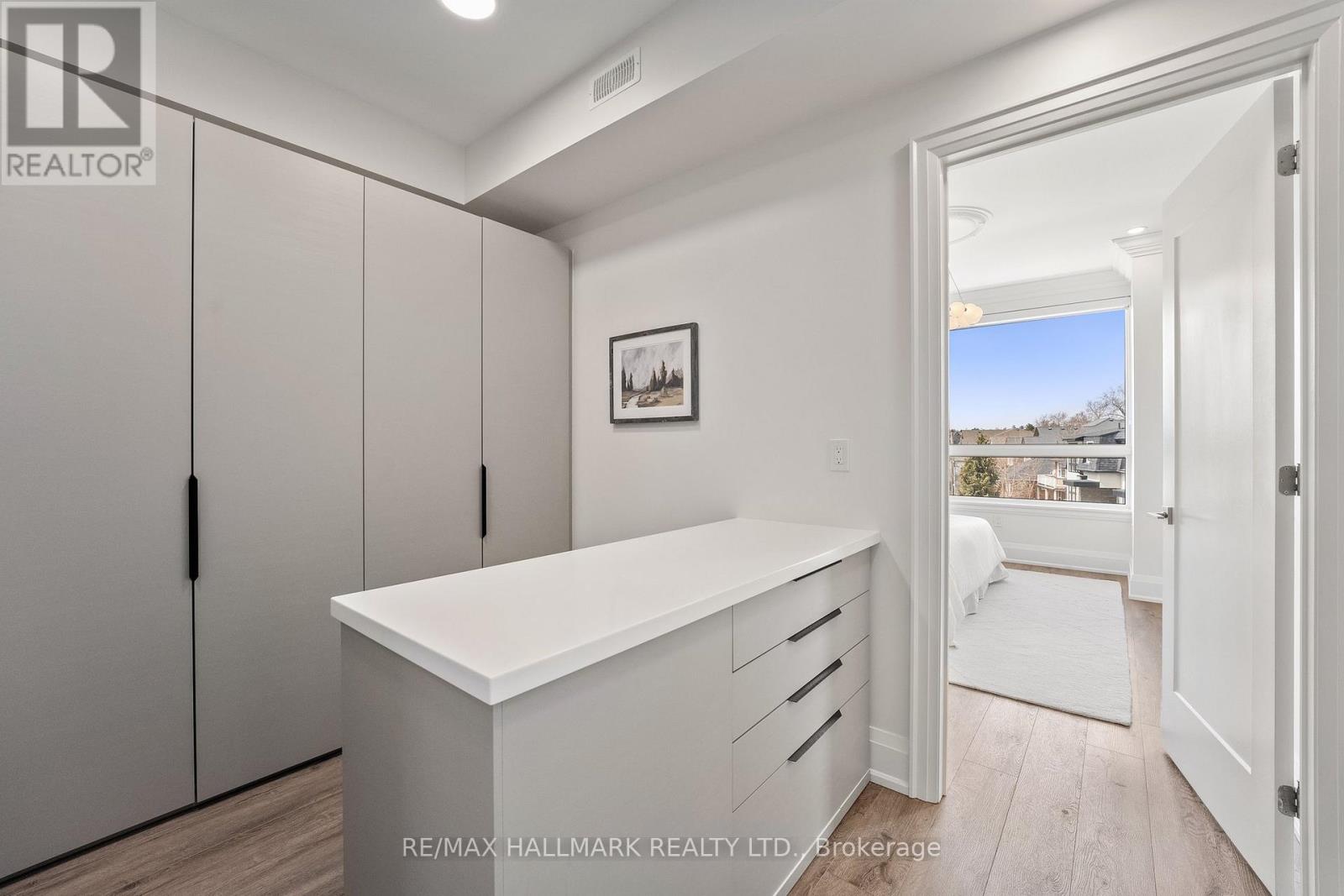 129 High Street W, Mississauga, Ontario  L5H 1K4 - Photo 27 - W13170296