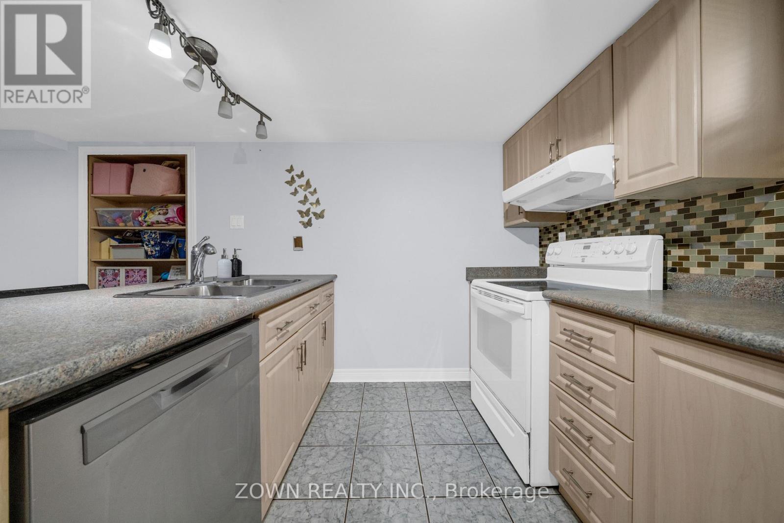 2330 Edenhurst Drive, Mississauga, Ontario  L5A 2K9 - Photo 38 - W13170314