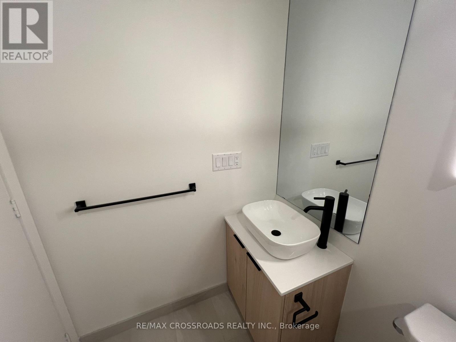 801 - 1185 Dupont Street, Toronto, Ontario  M6H 0G5 - Photo 16 - W13170344