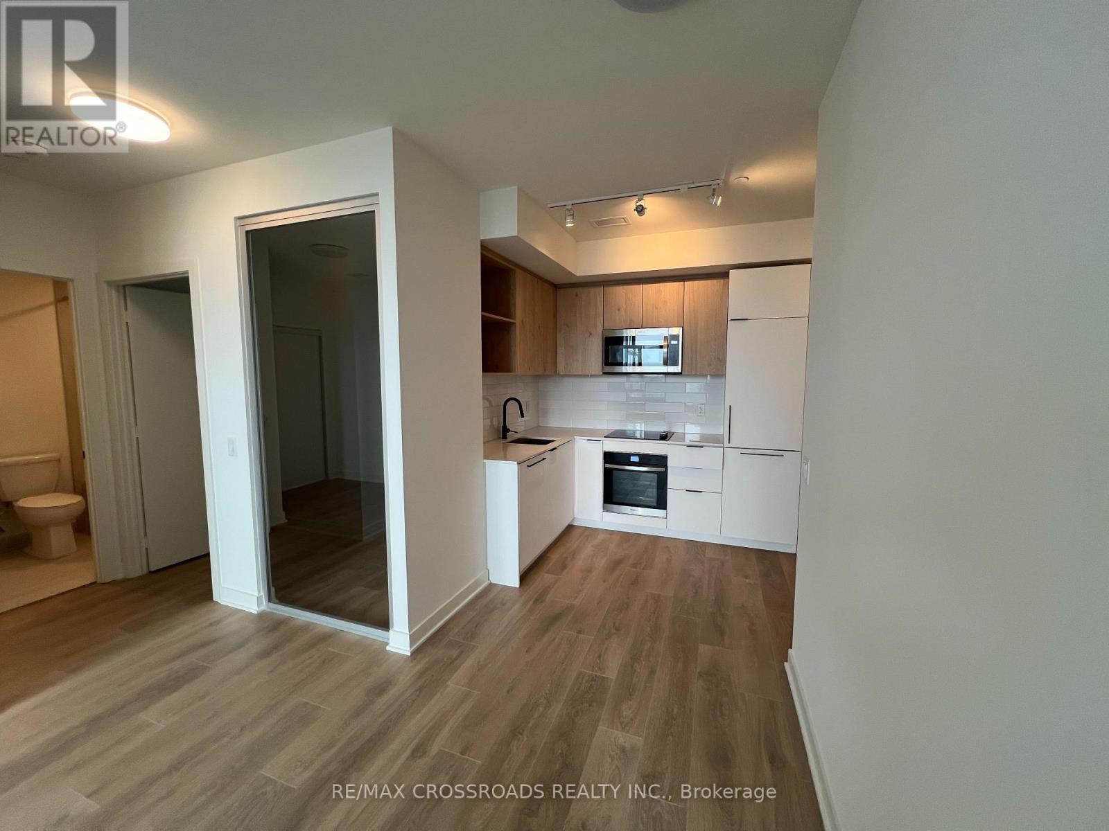 801 - 1185 Dupont Street, Toronto, Ontario  M6H 0G5 - Photo 6 - W13170344