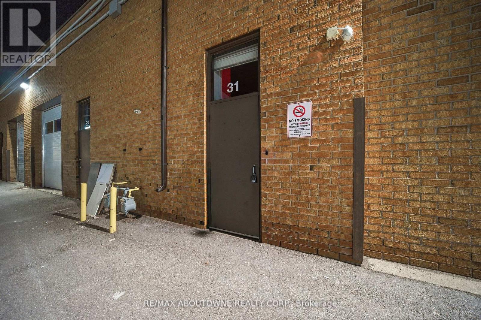 31 - 775 Pacific Road, Oakville, Ontario  L6L 6M4 - Photo 37 - W13170516