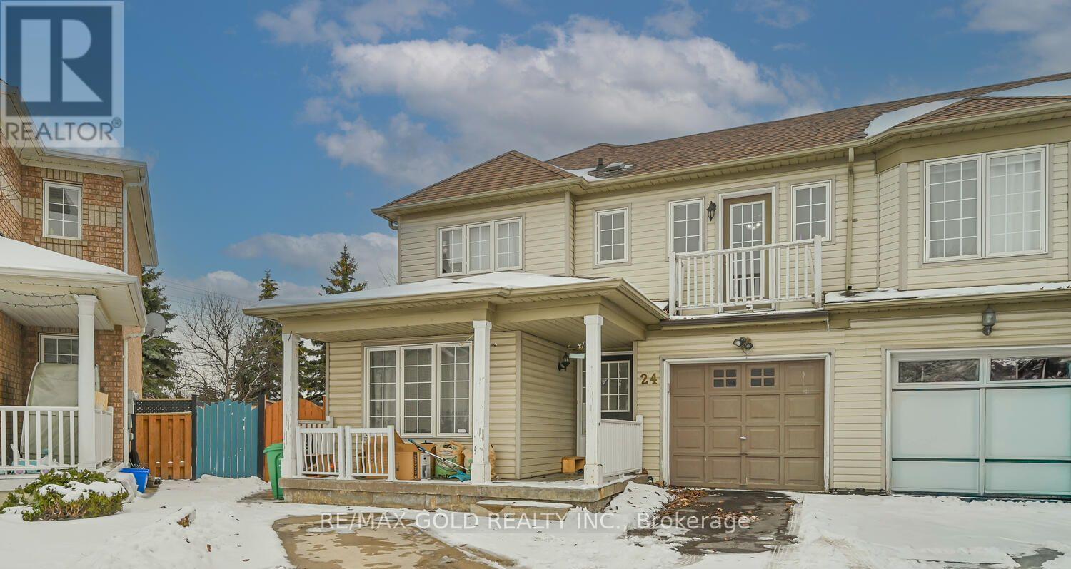 24 Seaside Circle, Brampton, Ontario  L6R 2G7 - Photo 2 - W13170520