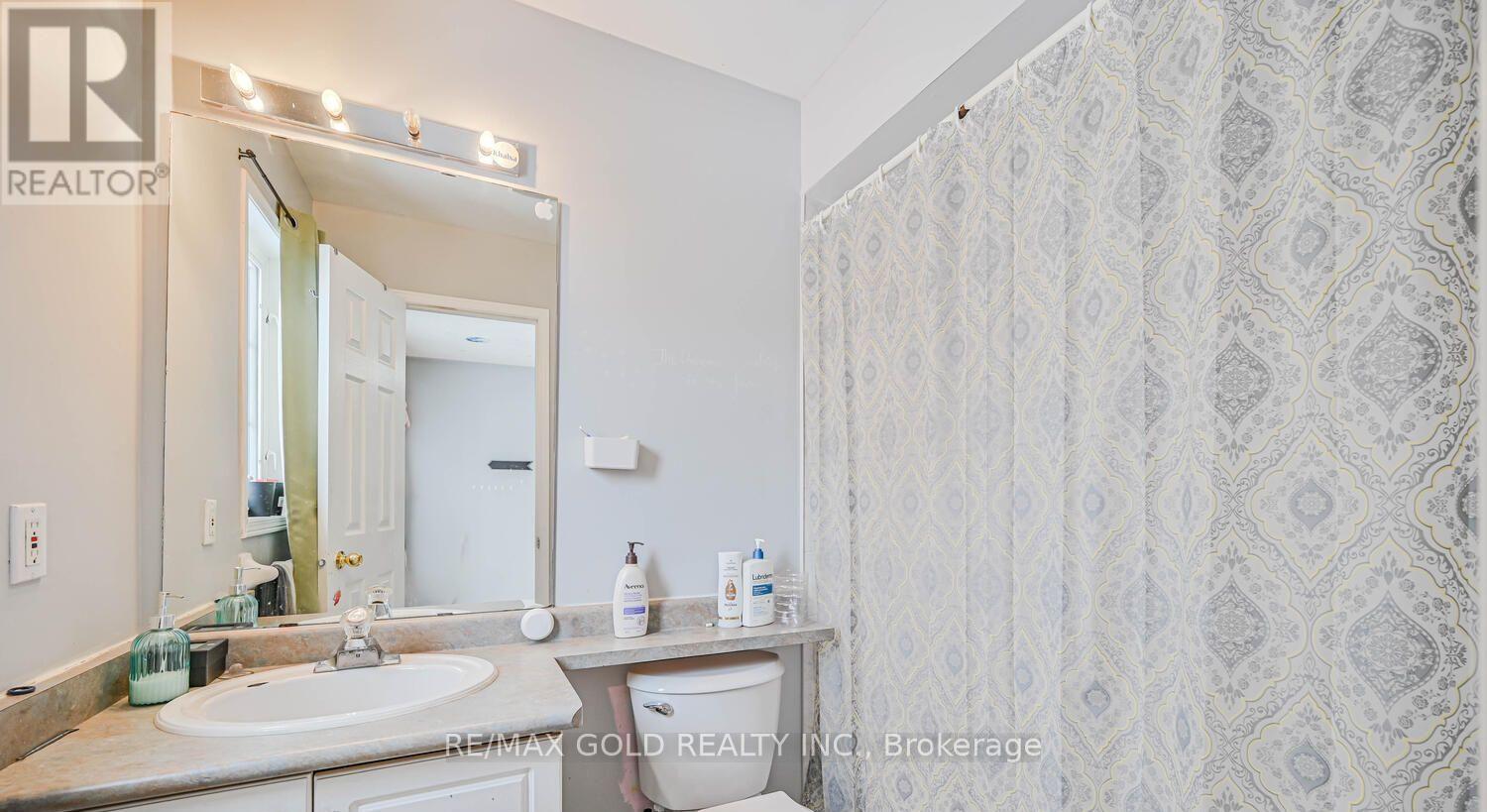 24 Seaside Circle, Brampton, Ontario  L6R 2G7 - Photo 23 - W13170520