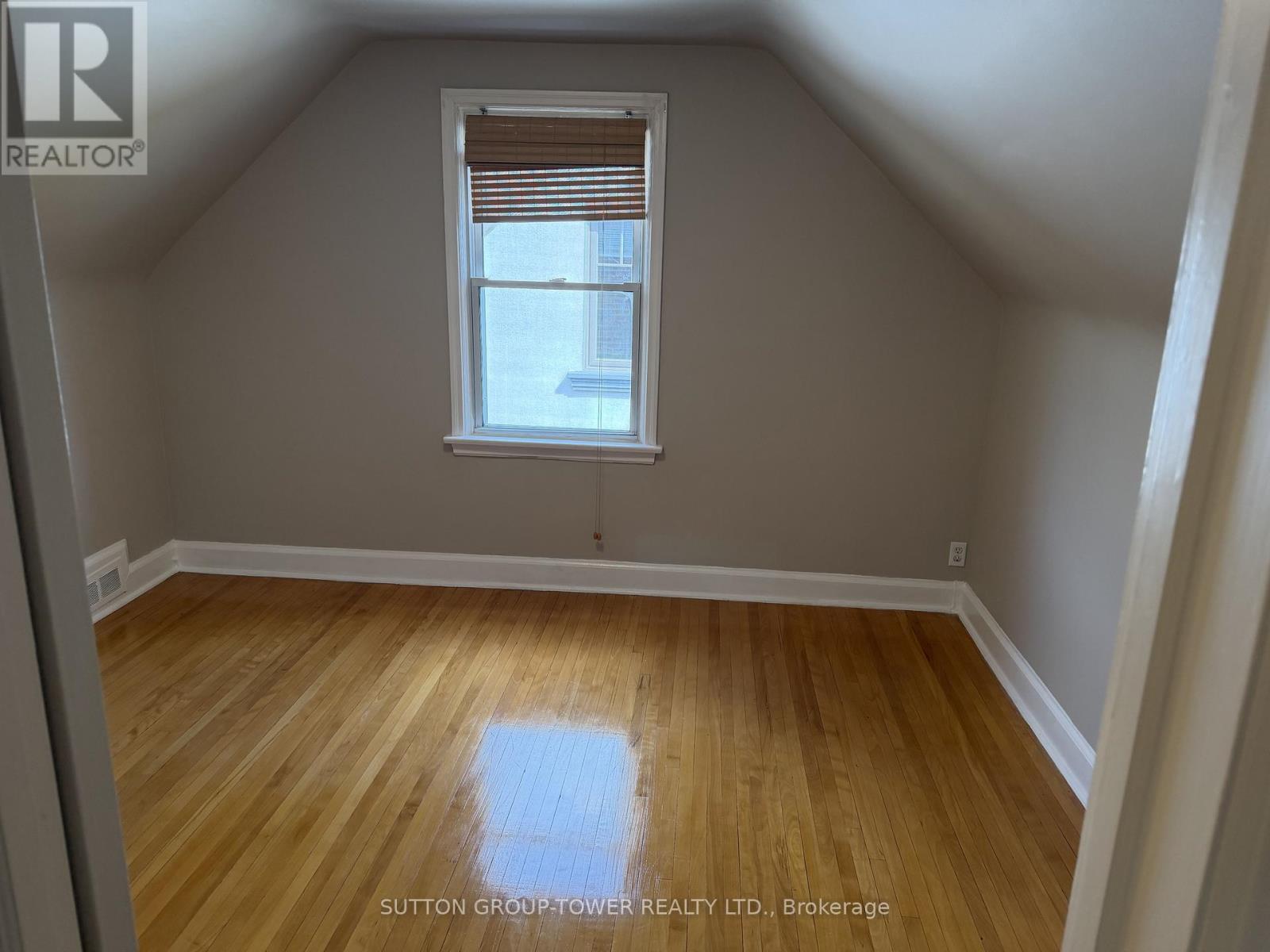 4 Steven Avenue, Toronto, Ontario  M6B 3L8 - Photo 21 - W13170554