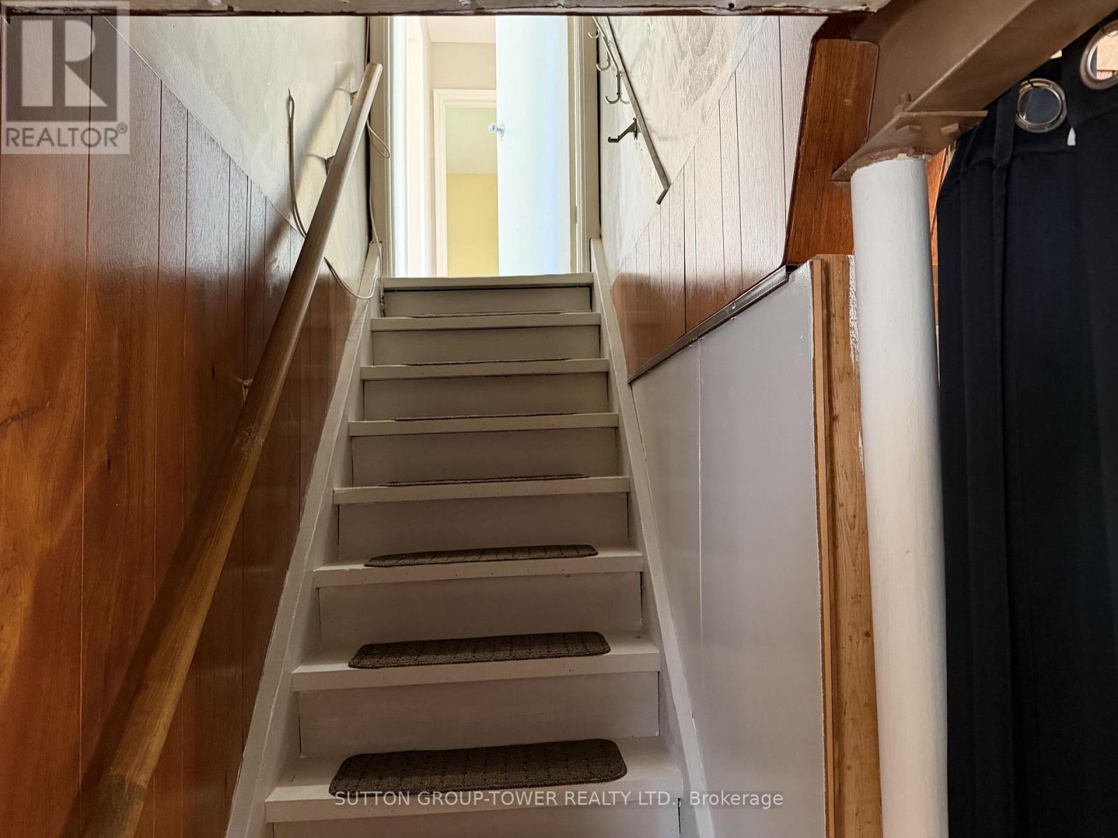 4 Steven Avenue, Toronto, Ontario  M6B 3L8 - Photo 24 - W13170554