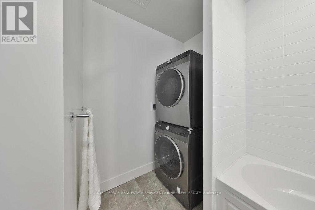 320 - 2333 Khalsa Gate, Oakville, Ontario  L6M 4J2 - Photo 16 - W13170590