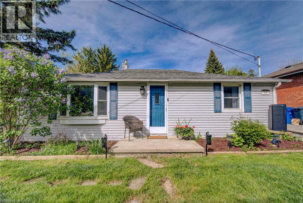39 Guelph Street, Guelph, Ontario  N1H 5Y7 - Photo 1 - 40825033