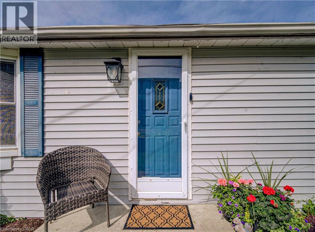 39 Guelph Street, Guelph, Ontario  N1H 5Y7 - Photo 3 - 40825033