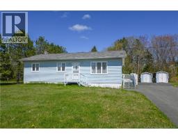 22 Jeanne D'Arc Street, rivière-À-la-truite, New Brunswick