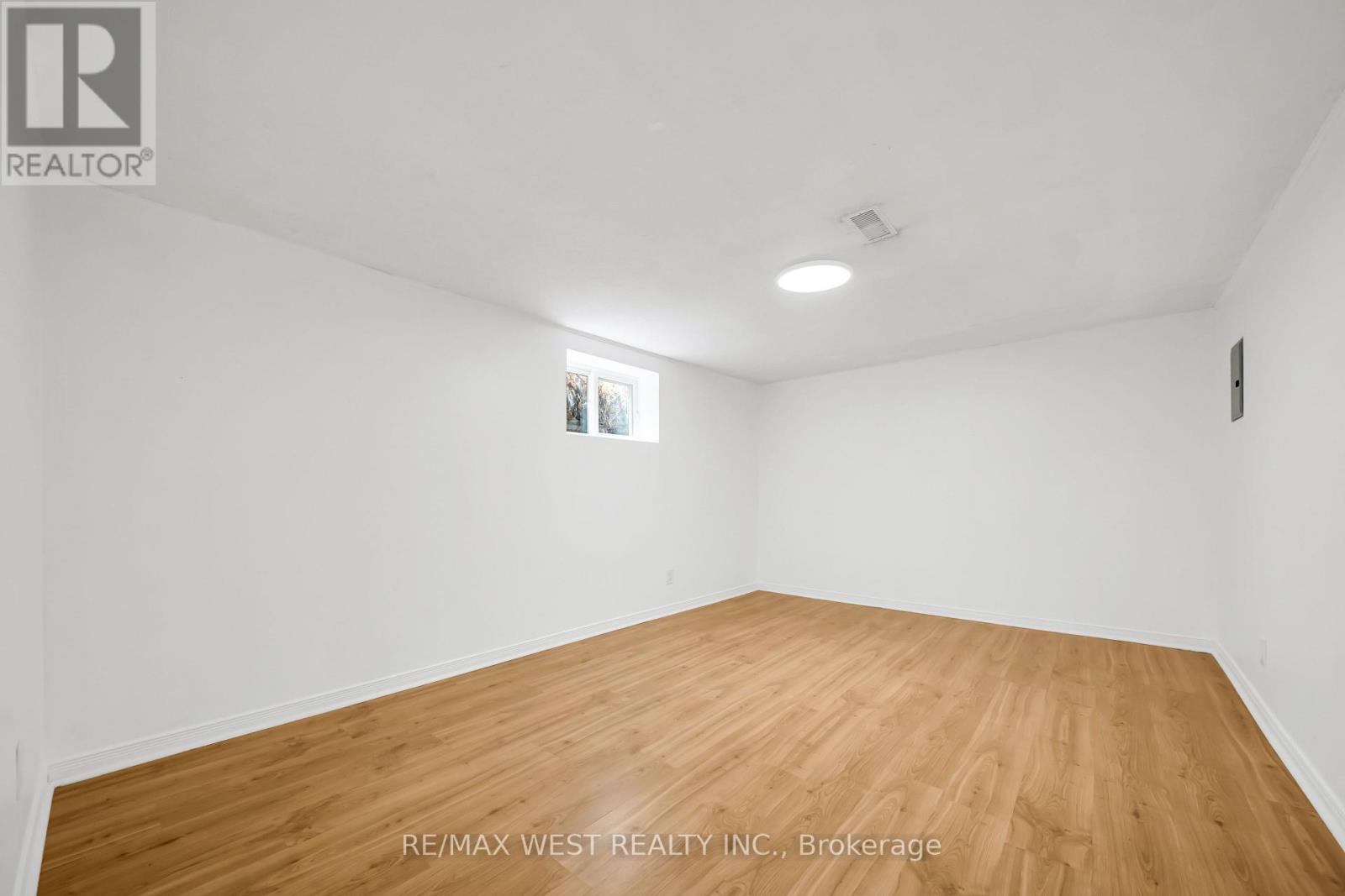 Lower - 62 Greendale Crescent, Kitchener, Ontario  N2A 2R6 - Photo 5 - X13170266