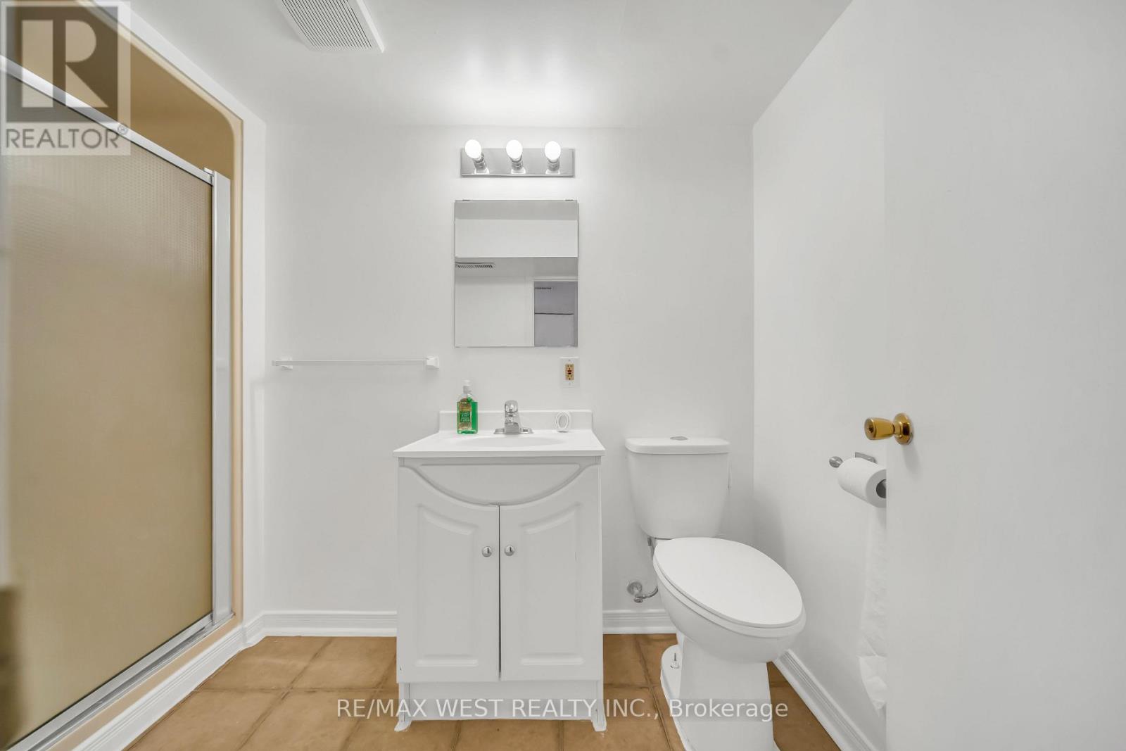 Lower - 62 Greendale Crescent, Kitchener, Ontario  N2A 2R6 - Photo 6 - X13170266