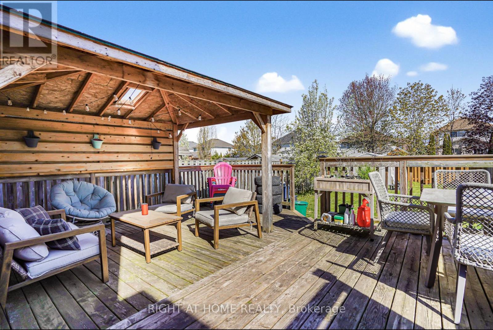 224 Hilltop Drive, North Dumfries, Ontario  N0B 1E0 - Photo 21 - X13170482